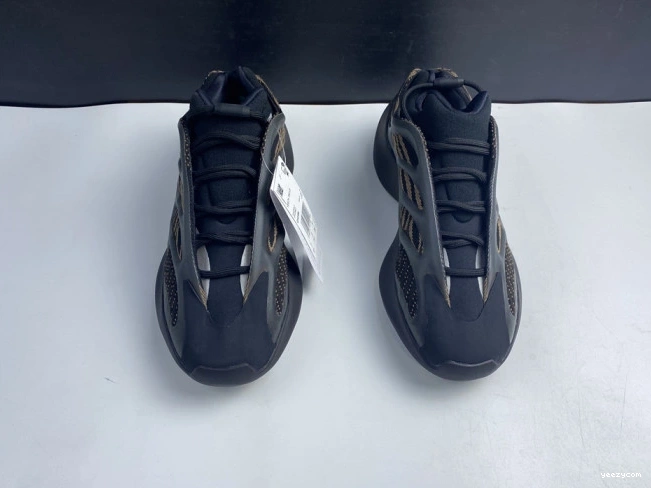 GY0189 V3 YEEZY 700 ADIDAS 0923